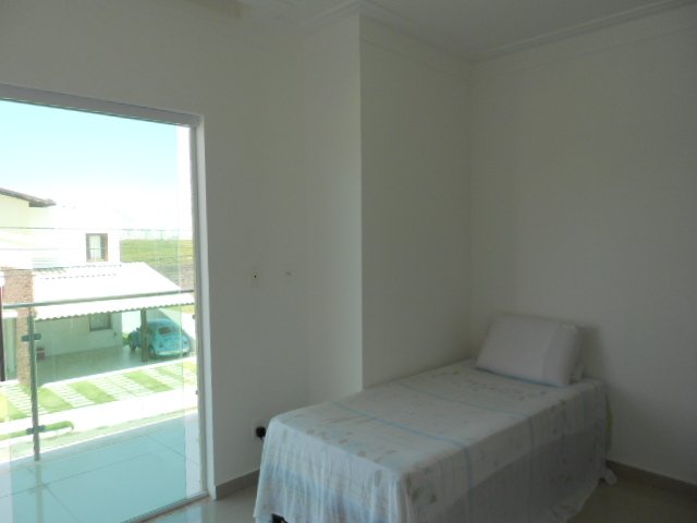 Casa à venda com 4 quartos, 240m² - Foto 18