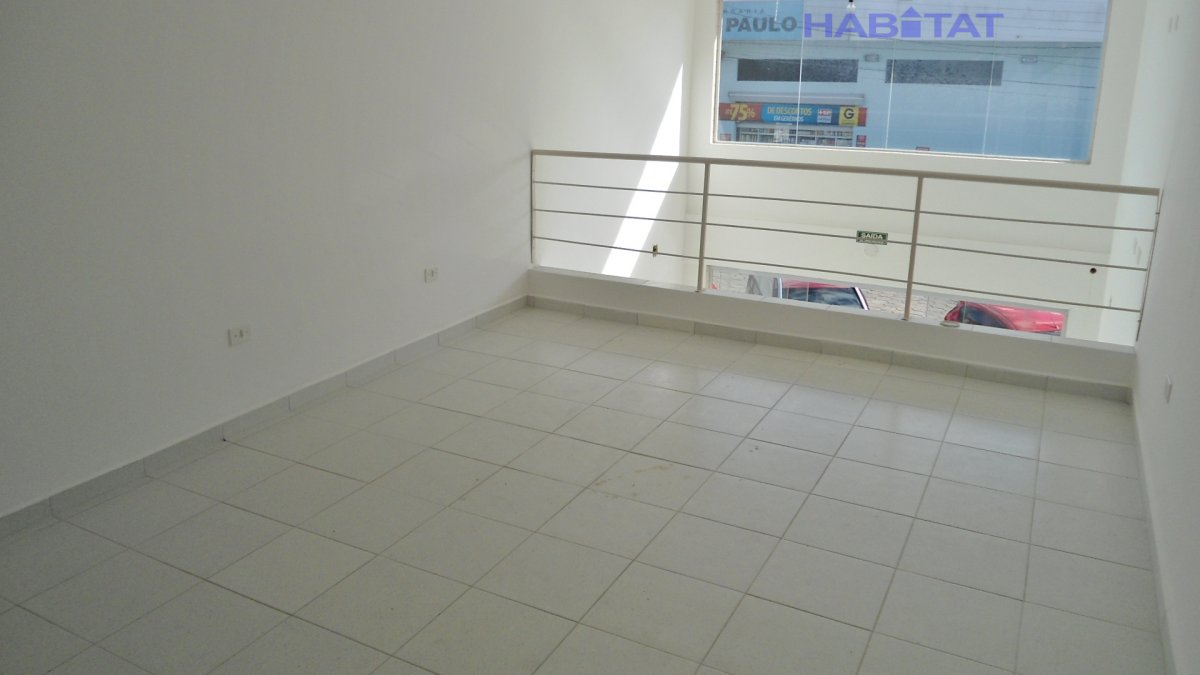 Prédio Inteiro para alugar, 57m² - Foto 2