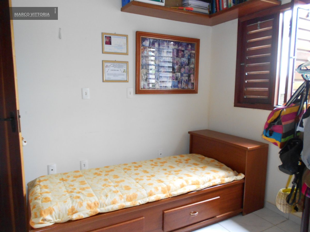 Casa de Condomínio para alugar com 4 quartos, 160m² - Foto 16