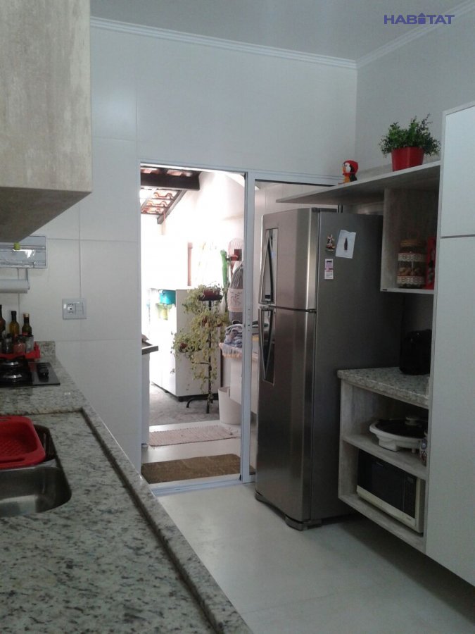 Casa à venda com 3 quartos, 150m² - Foto 26