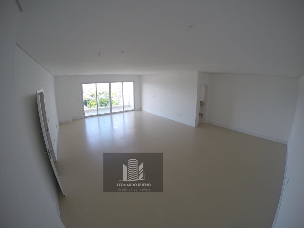 Apartamento à venda com 5 quartos, 476m² - Foto 17