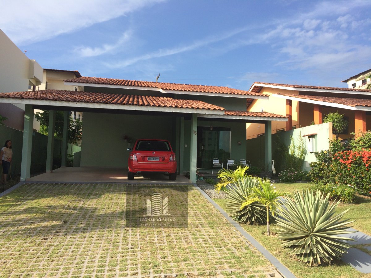 Casa de Condomínio à venda com 4 quartos, 403m² - Foto 1