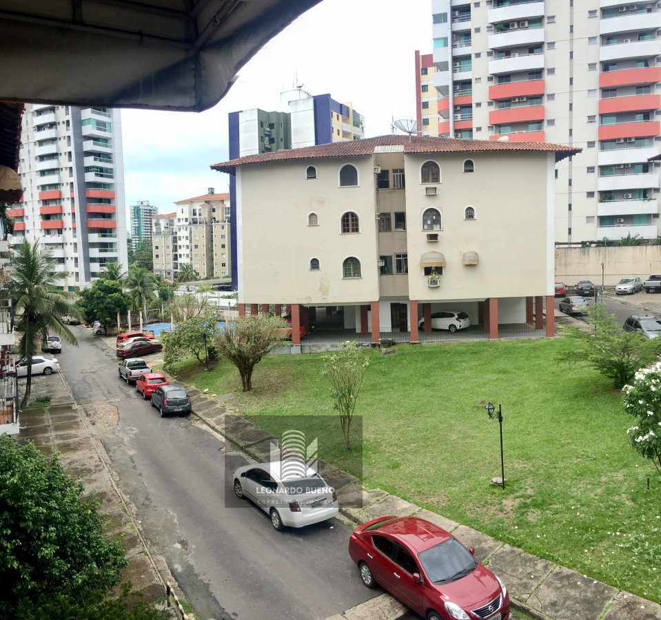 Apartamento à venda com 3 quartos, 96m² - Foto 1