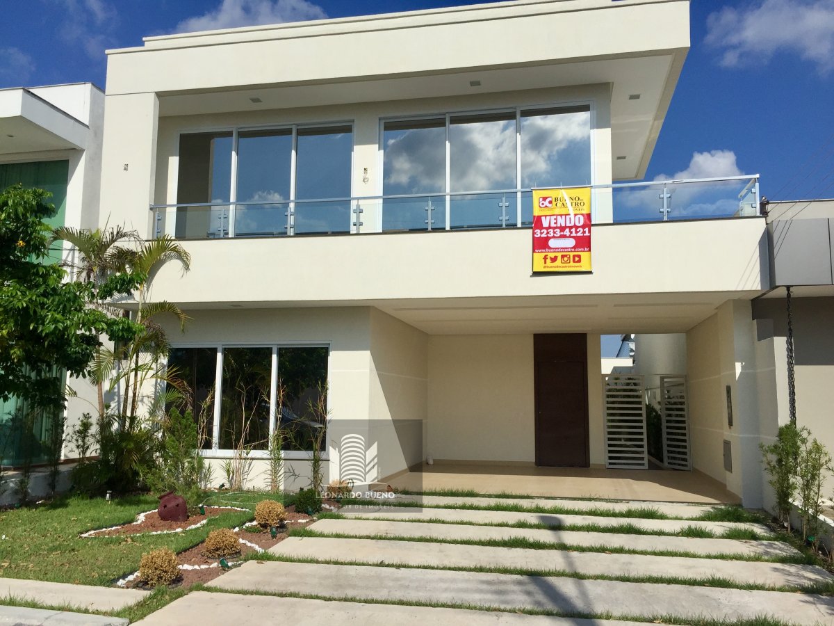 Casa à venda com 4 quartos, 275m² - Foto 2