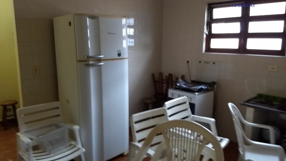 Casa à venda com 4 quartos, 350m² - Foto 11