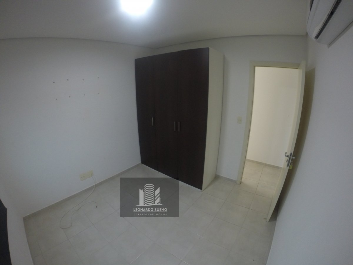 Apartamento para alugar com 3 quartos, 82m² - Foto 7