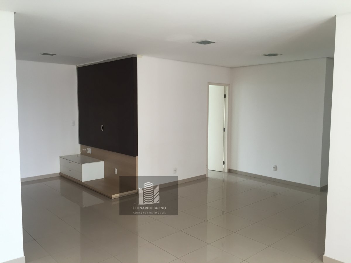 Apartamento à venda com 4 quartos, 179m² - Foto 3