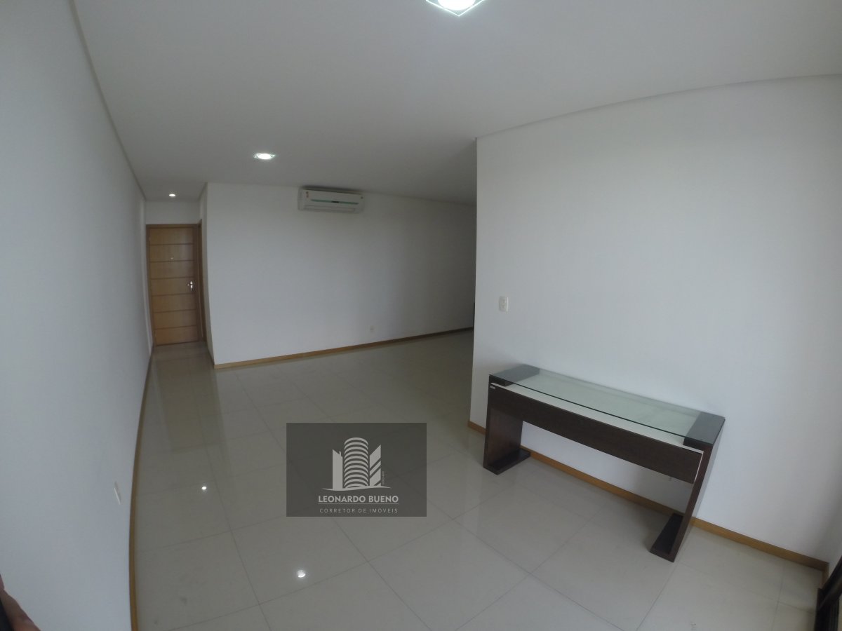 Apartamento para alugar com 3 quartos, 112m² - Foto 3