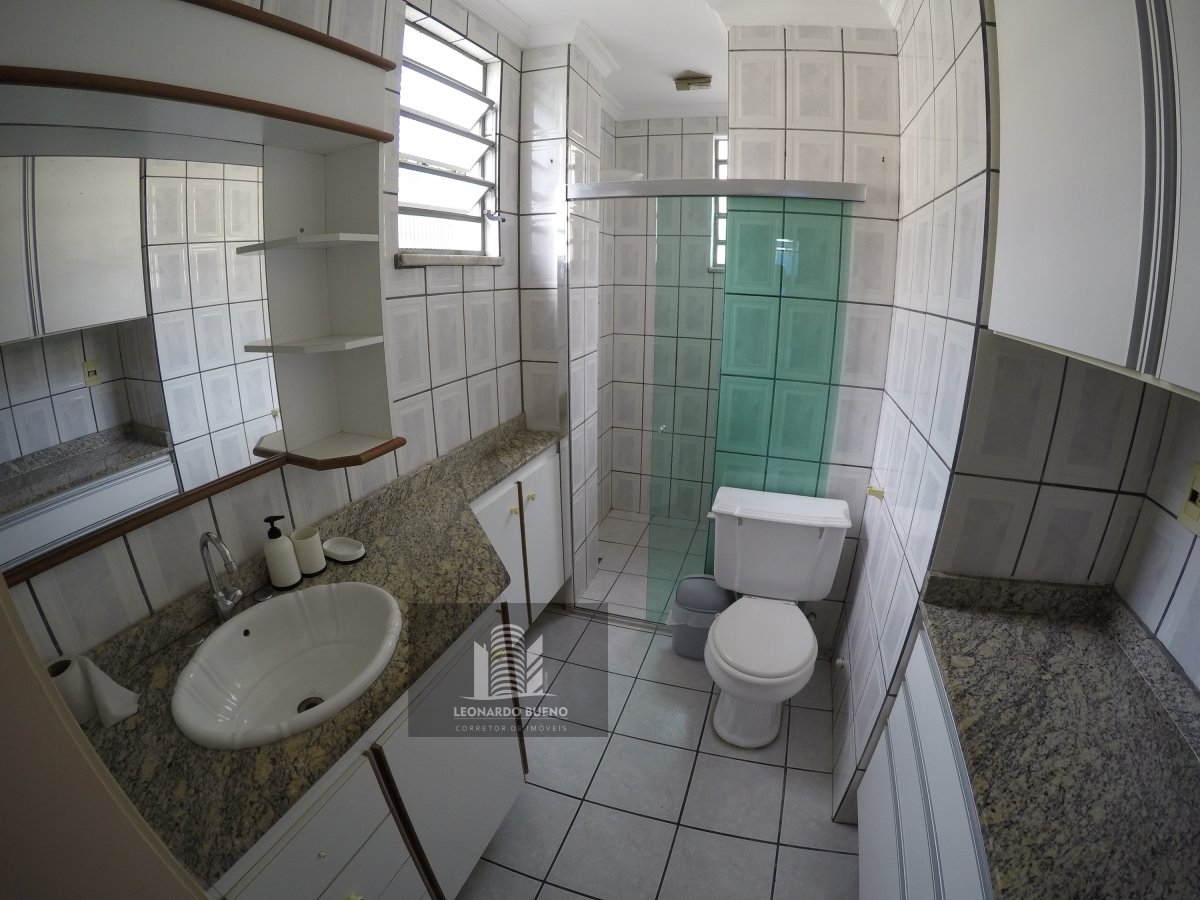 Apartamento para alugar com 2 quartos, 88m² - Foto 13