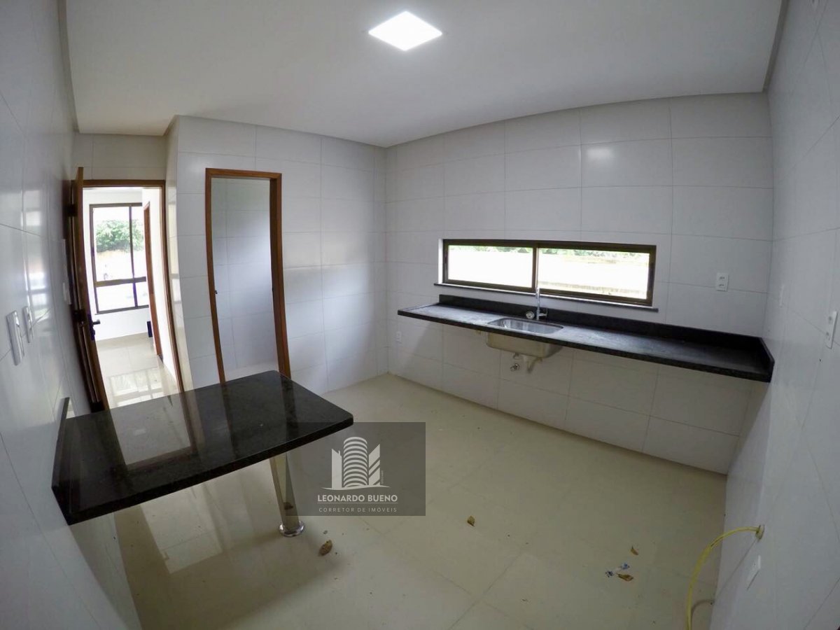 Casa à venda com 3 quartos, 275m² - Foto 14