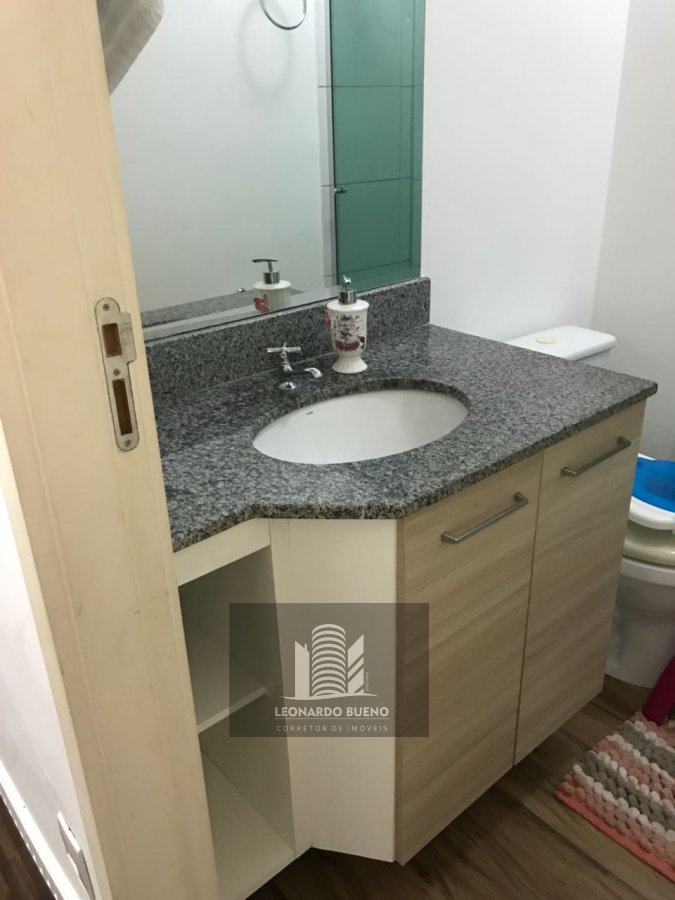 Apartamento para alugar com 3 quartos, 88m² - Foto 3