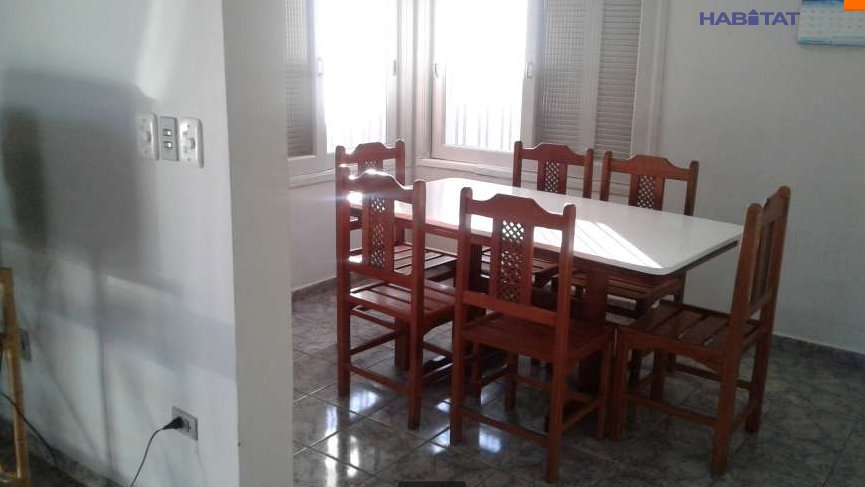 Casa à venda com 3 quartos, 300m² - Foto 2