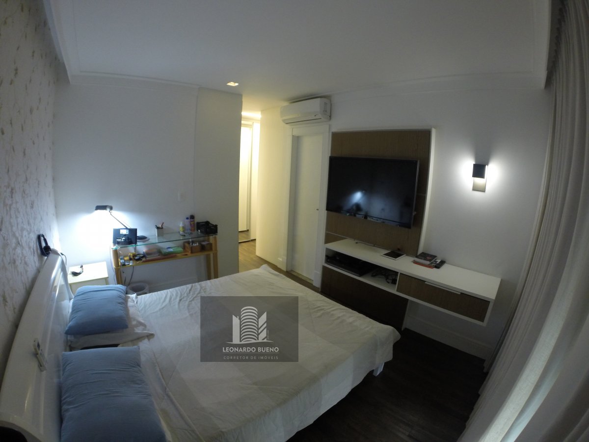 Apartamento à venda com 3 quartos, 155m² - Foto 3