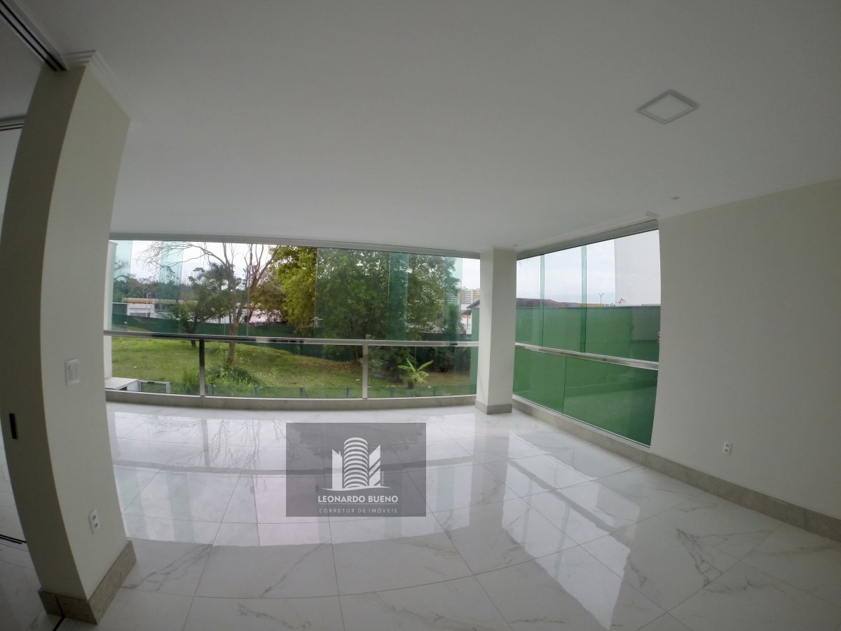 Casa à venda com 5 quartos, 360m² - Foto 12