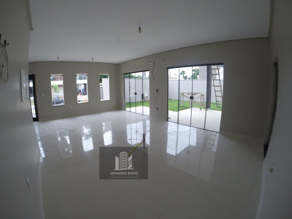 Casa à venda com 5 quartos, 280m² - Foto 5