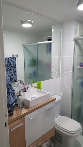 Apartamento à venda com 2 quartos, 70m² - Foto 3