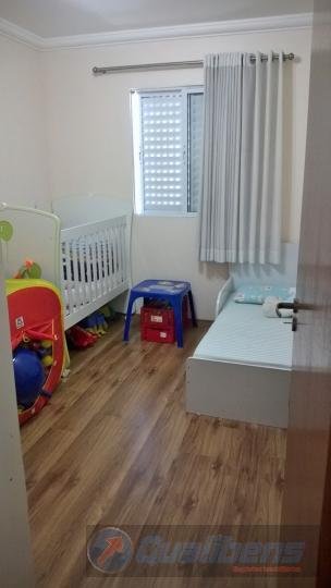 Apartamento à venda com 2 quartos, 70m² - Foto 4