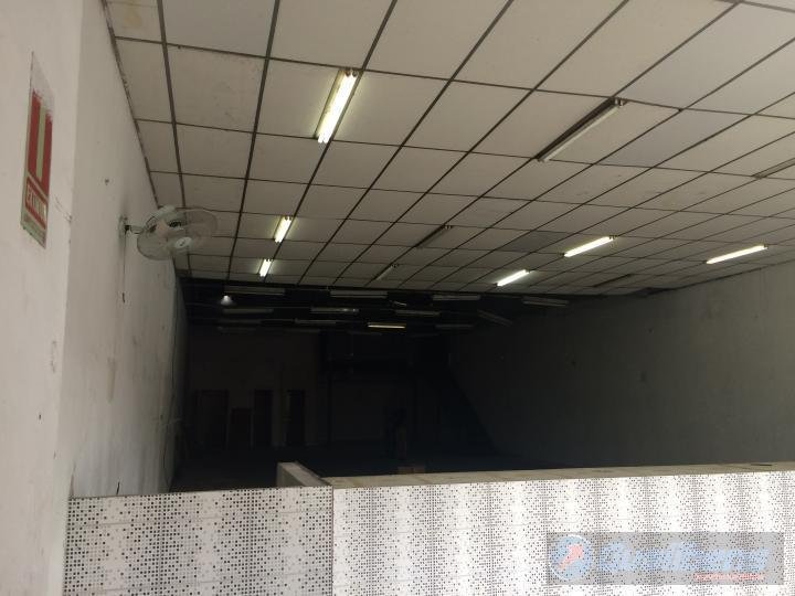 Depósito-Galpão-Armazém à venda, 300m² - Foto 11