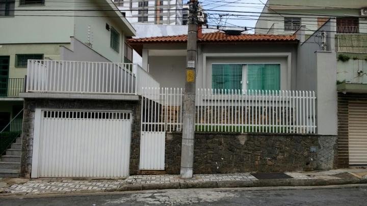 Casa à venda com 3 quartos, 159m² - Foto 1