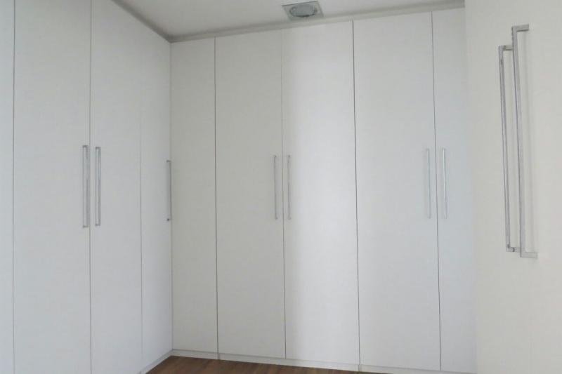 Sobrado à venda com 3 quartos, 350m² - Foto 18