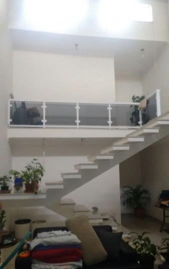 Sobrado à venda com 3 quartos, 220m² - Foto 5