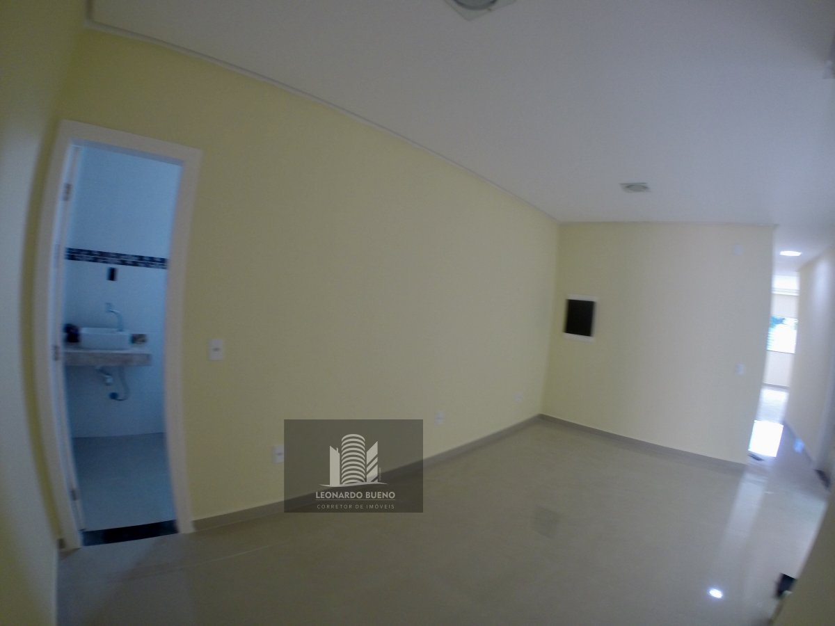 Casa à venda com 3 quartos, 160m² - Foto 4