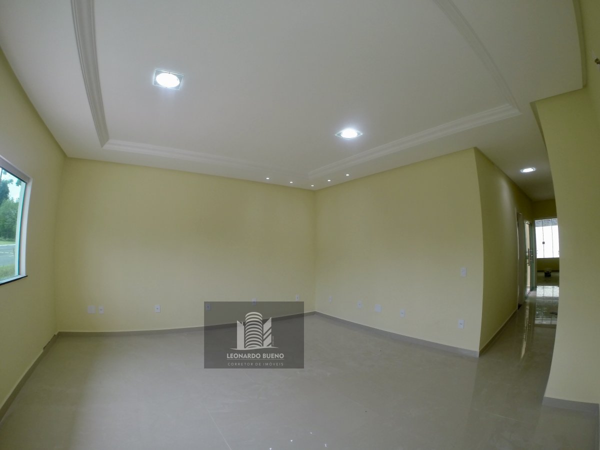 Casa à venda com 3 quartos, 160m² - Foto 2