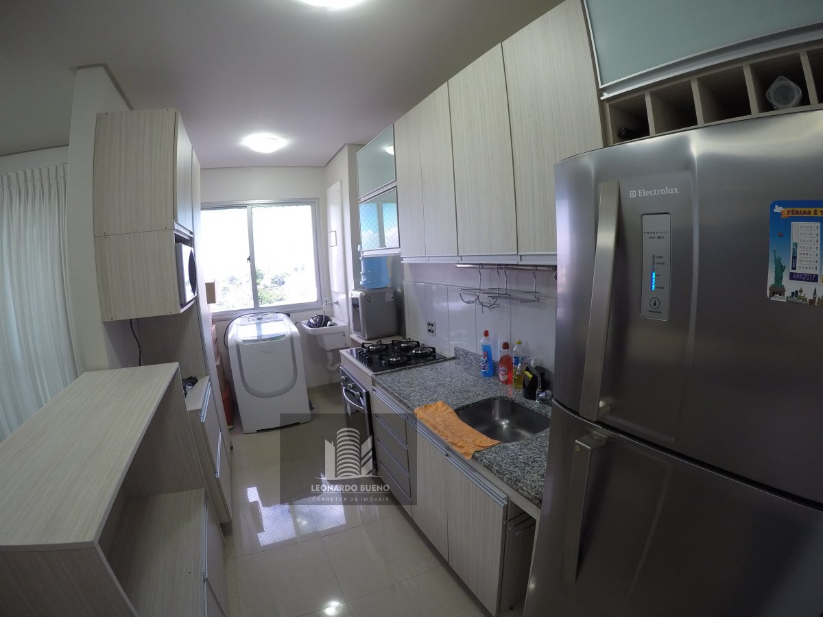 Apartamento à venda com 2 quartos, 67m² - Foto 5