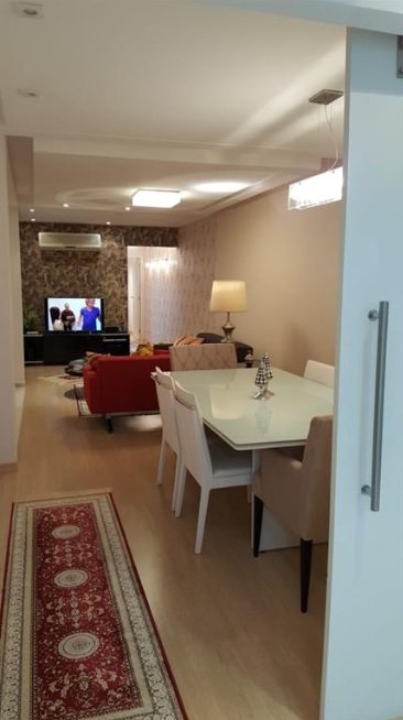 Sobrado à venda com 2 quartos, 205m² - Foto 1