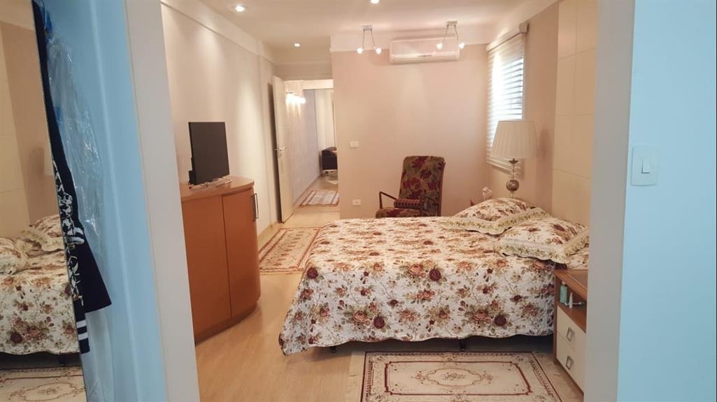 Sobrado à venda com 2 quartos, 205m² - Foto 12