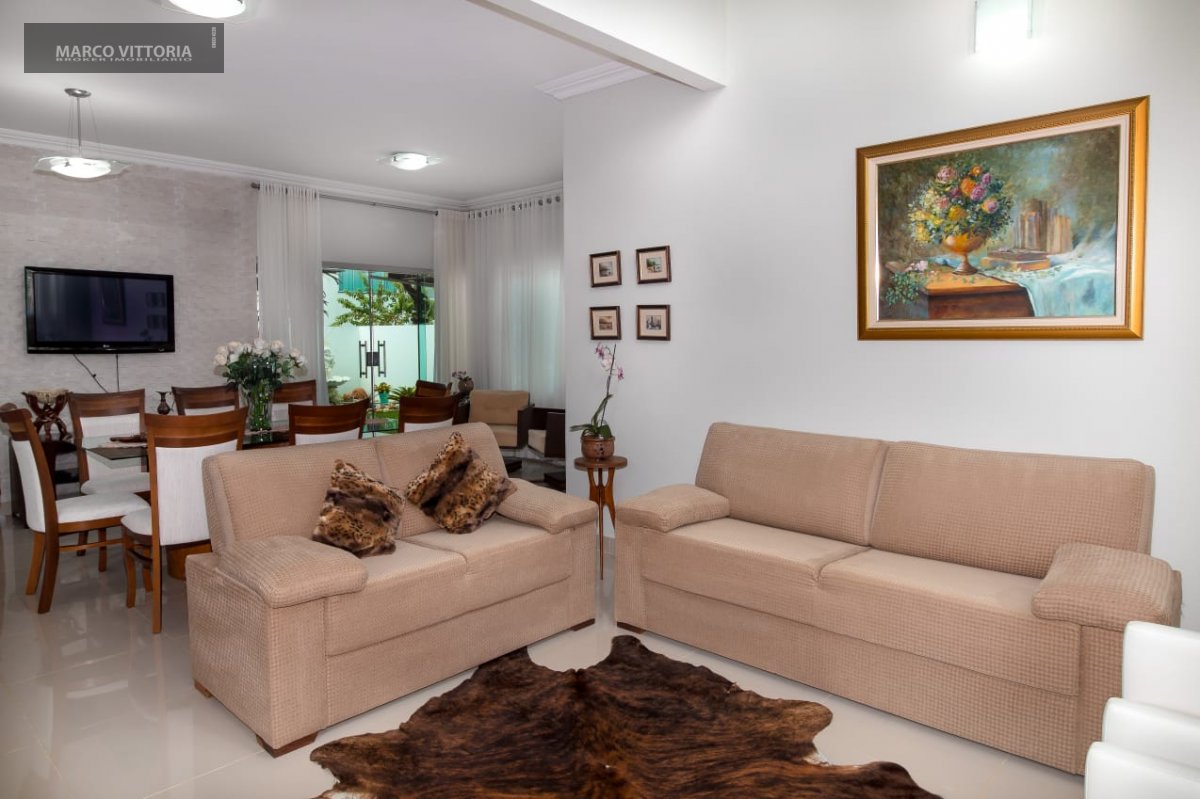 Casa à venda com 4 quartos, 300m² - Foto 11