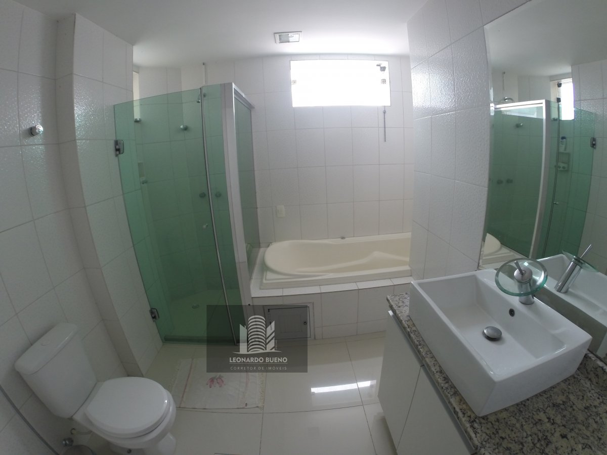 Apartamento para alugar com 4 quartos, 240m² - Foto 6