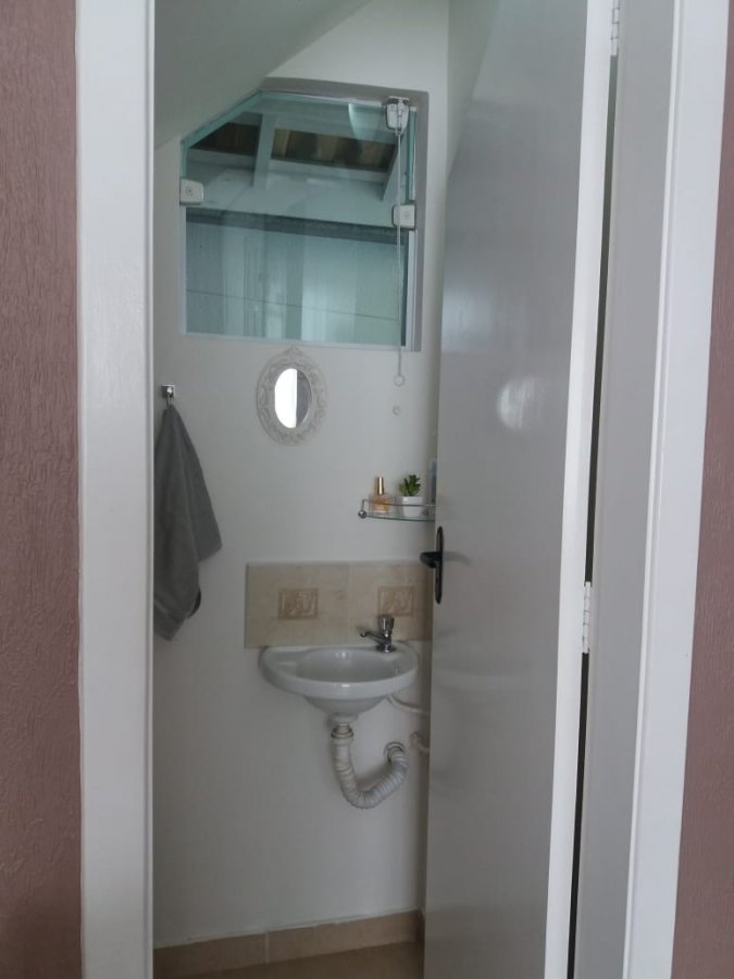 Sobrado à venda com 2 quartos, 60m² - Foto 3