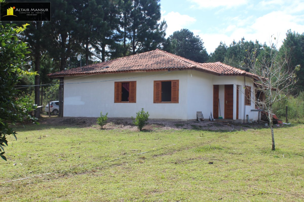 Fazenda/sítio/chácara/haras com 3 Dormitórios à venda, 2.080 m² por R$ 390.000,00