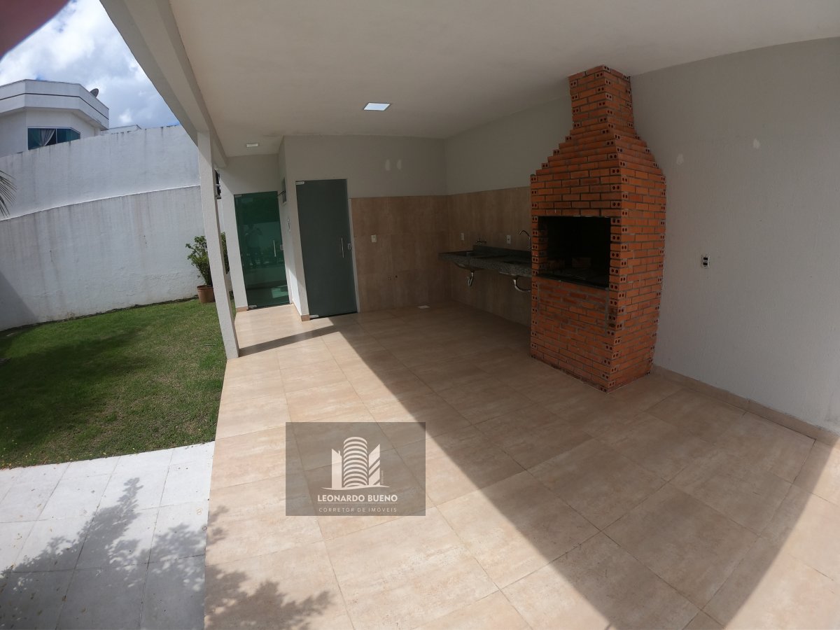 Casa à venda e aluguel com 4 quartos, 400m² - Foto 3