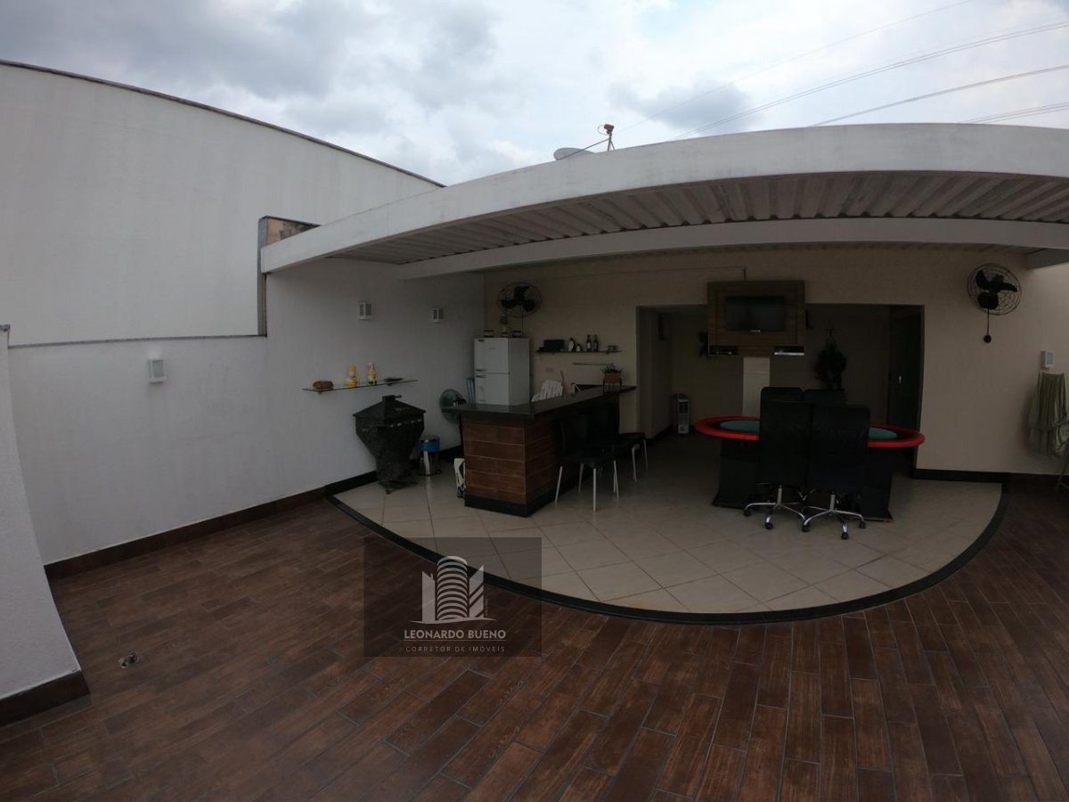 Casa à venda com 3 quartos, 610m² - Foto 19