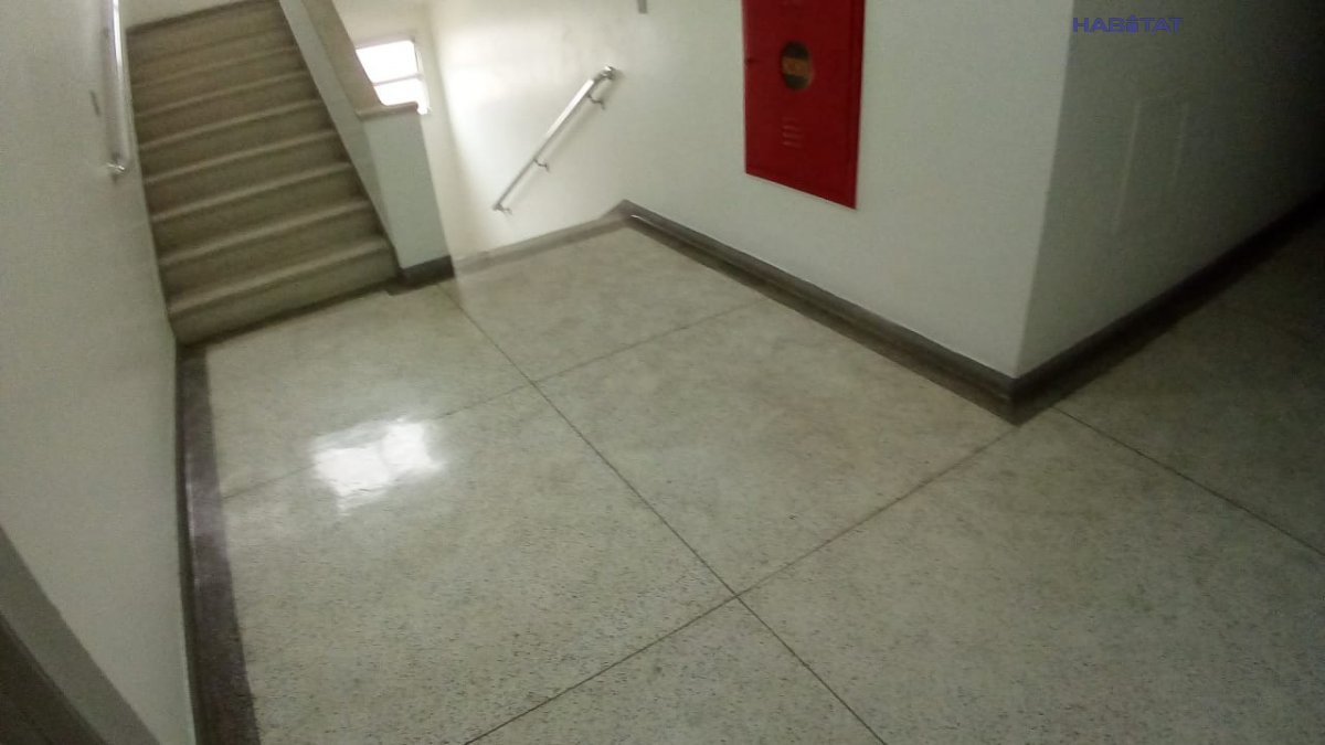 Apartamento à venda com 2 quartos, 70m² - Foto 7