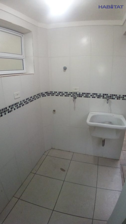 Sobrado à venda com 7 quartos, 300m² - Foto 17