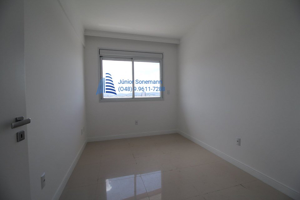 Apartamento à venda com 3 quartos, 180m² - Foto 9