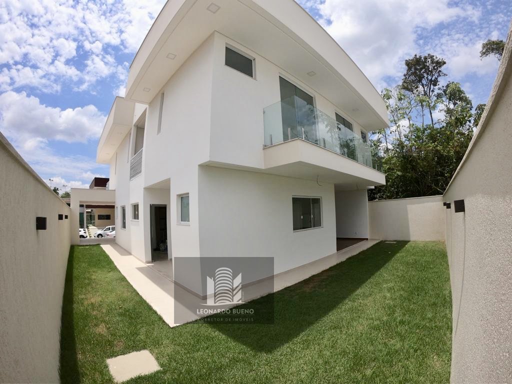 Casa à venda com 4 quartos, 300m² - Foto 3