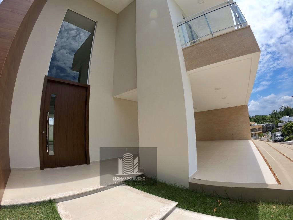 Casa à venda com 4 quartos, 300m² - Foto 4