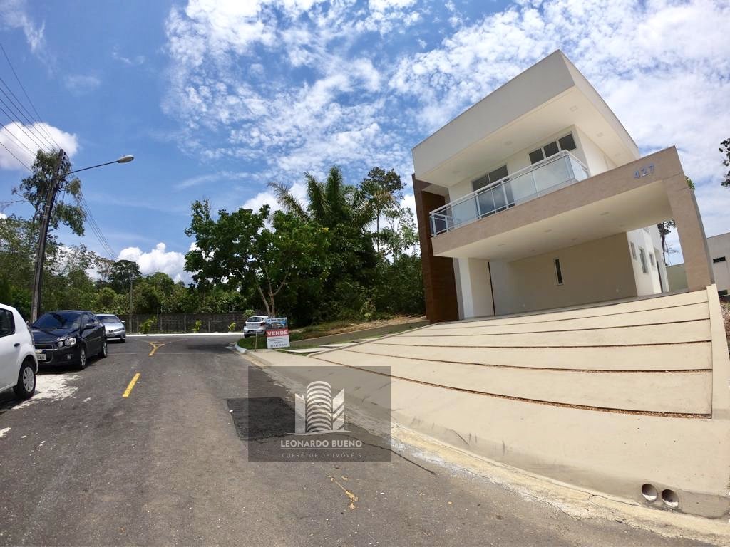 Casa à venda com 4 quartos, 300m² - Foto 12