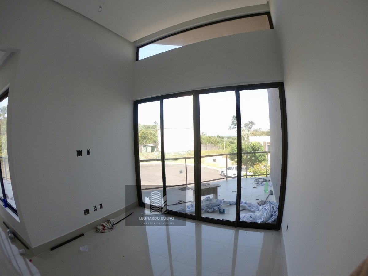 Casa à venda com 3 quartos, 300m² - Foto 8