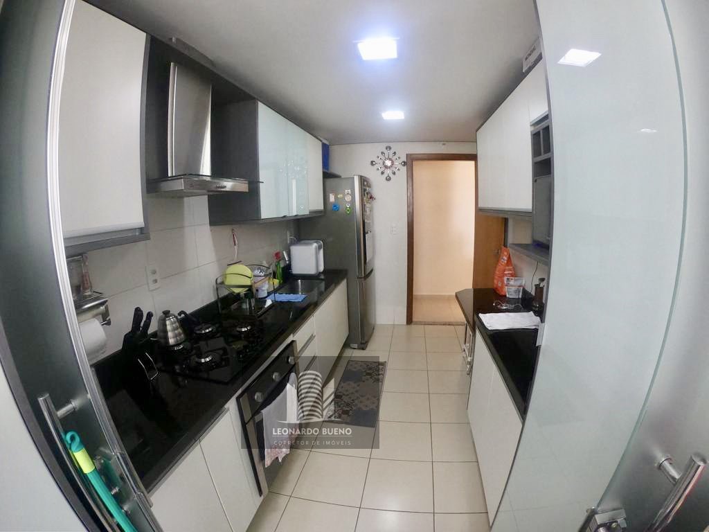 Apartamento à venda com 3 quartos, 92m² - Foto 4