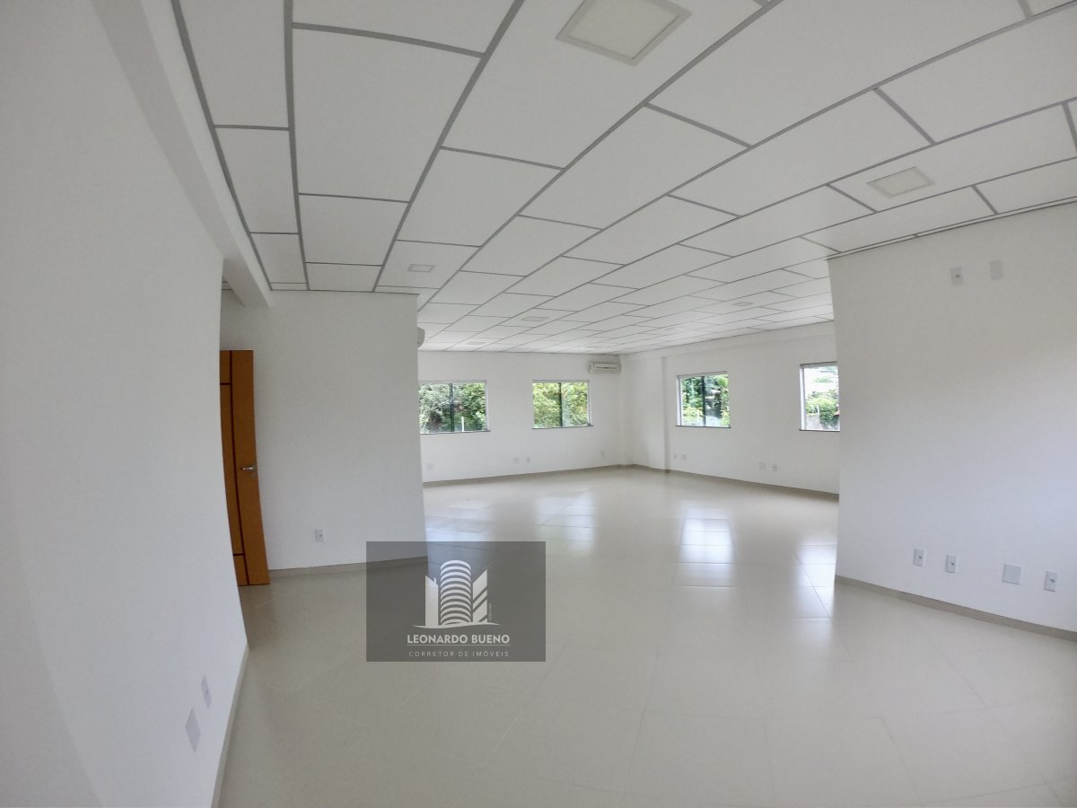 Prédio Inteiro para alugar, 1800m² - Foto 8