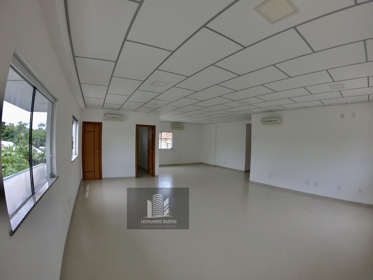 Prédio Inteiro para alugar, 1800m² - Foto 9