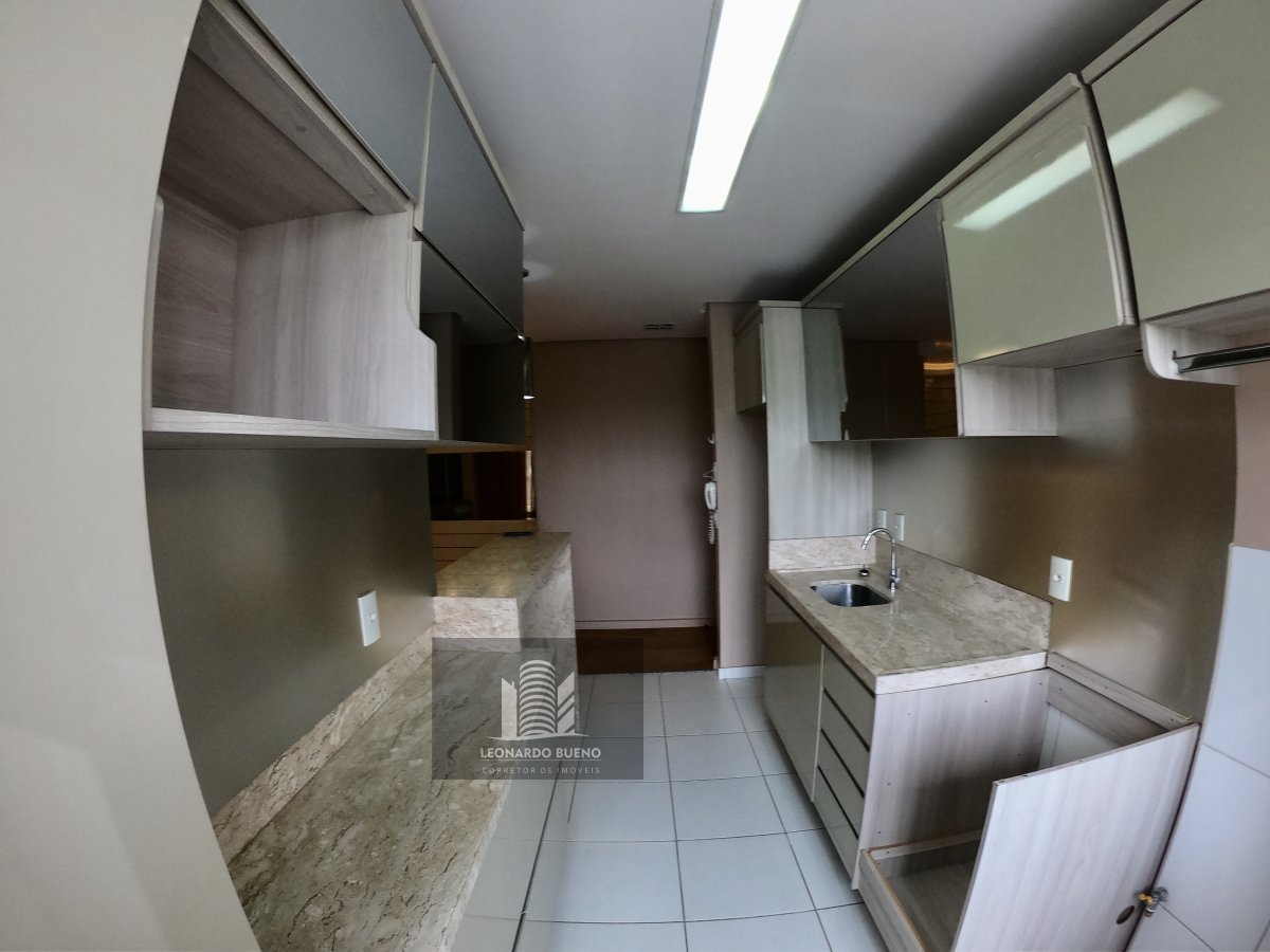 Apartamento à venda com 2 quartos, 79m² - Foto 5