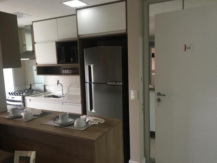 Apartamento à venda com 2 quartos, 61m² - Foto 10