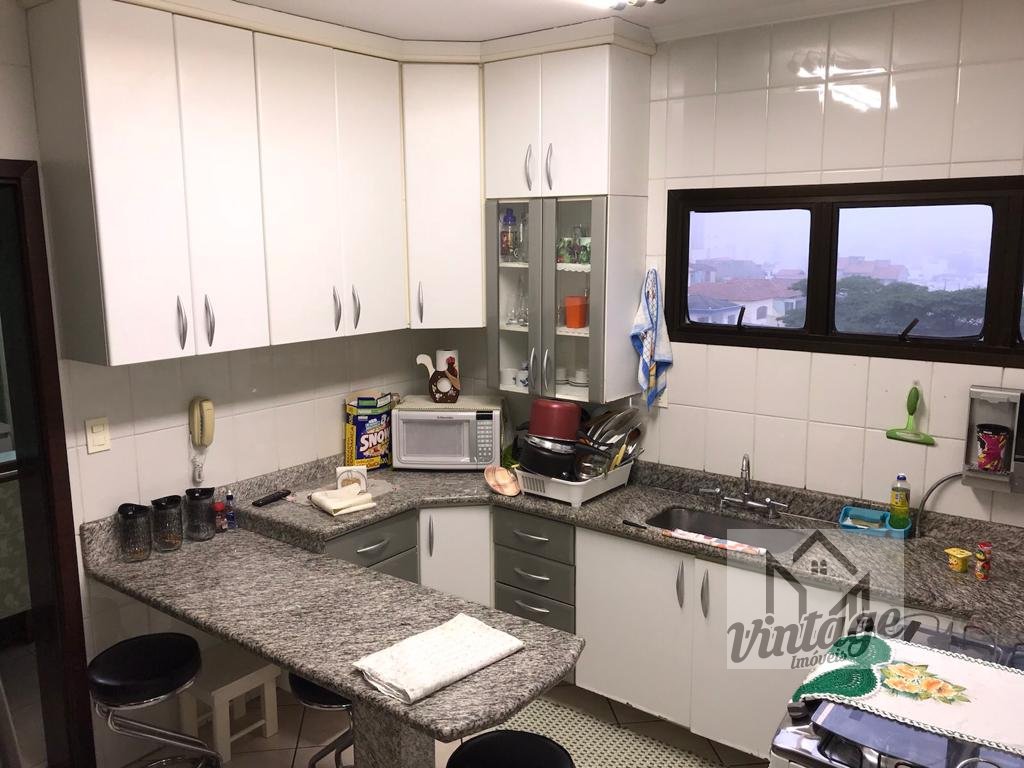 Apartamento à venda com 3 quartos - Foto 3