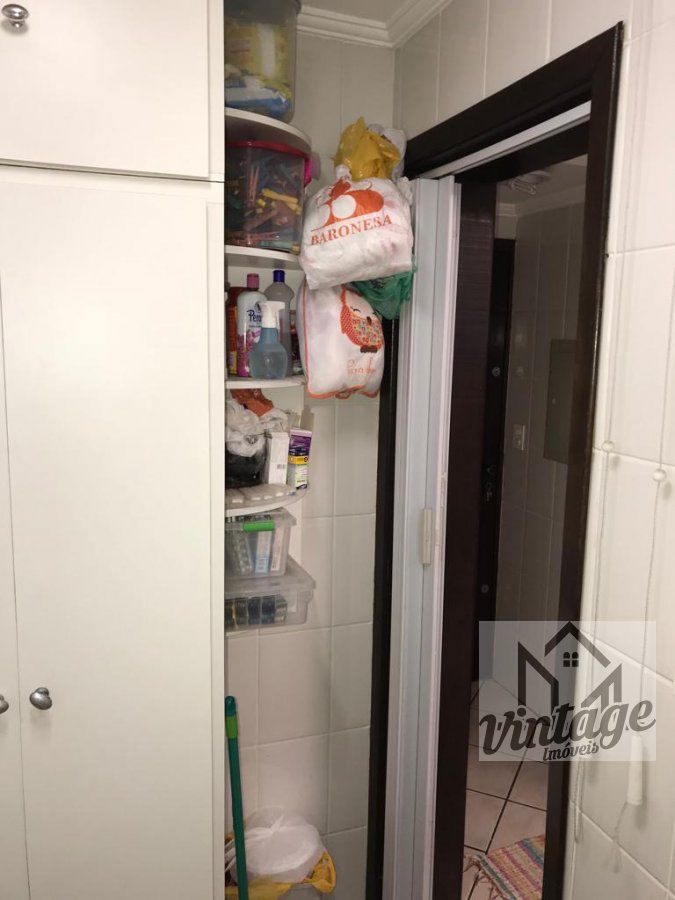 Apartamento à venda com 3 quartos - Foto 5